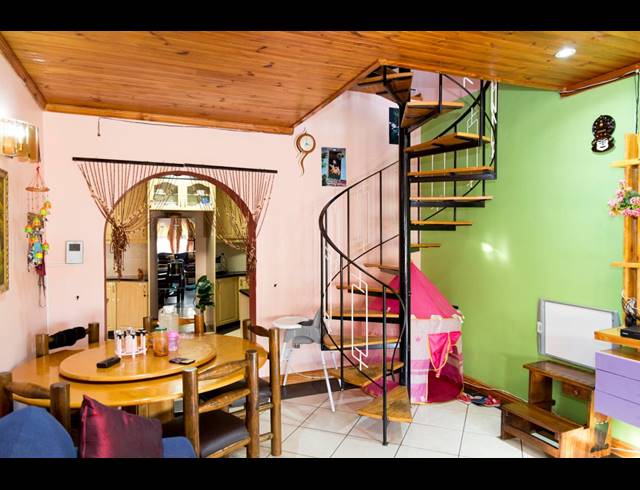 3 BEDROOM HOUSE RENTED IN RYLANDS